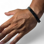 Ανδρικό βραχιόλι  σε μαύρο χρώμα